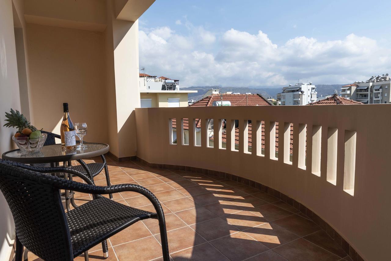 Plumi City Apartments La Canea Exterior foto